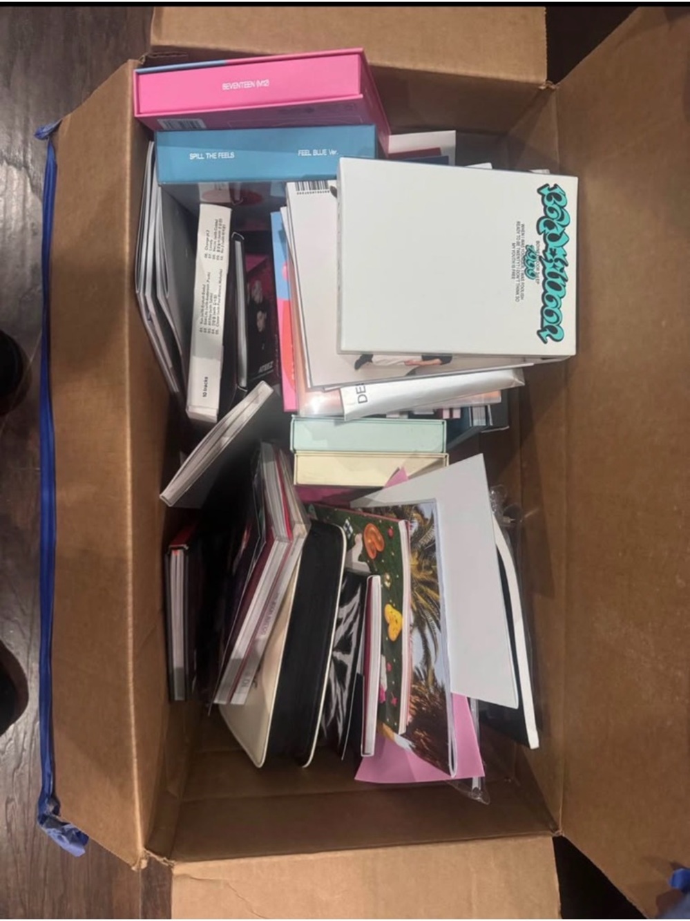 Mixed KPOP albums SELLING AS BUNDLE OR SEPARATE